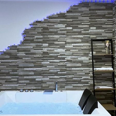 Relax & Chill Apartment Севран Екстериор снимка