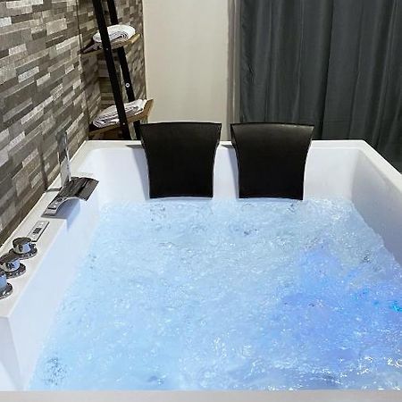Relax & Chill Apartment Севран Екстериор снимка