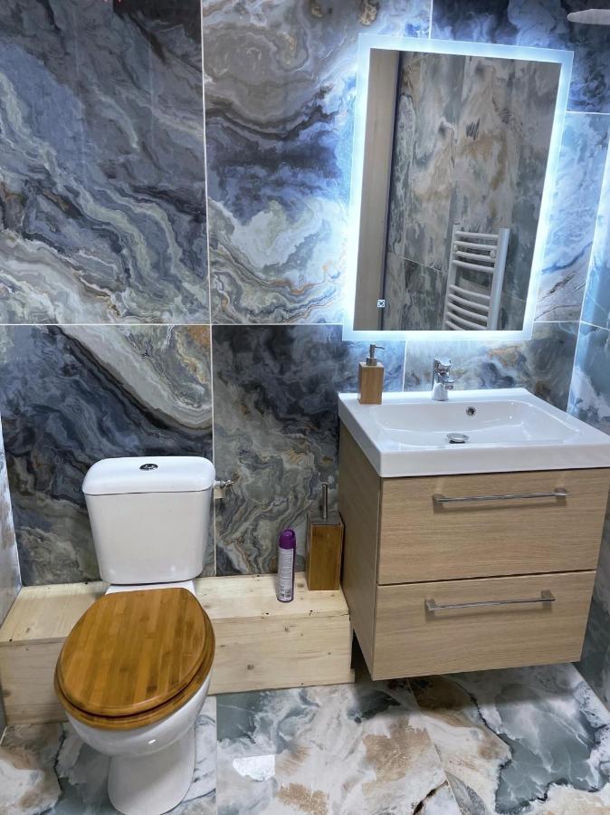 Relax & Chill Apartment Севран Екстериор снимка